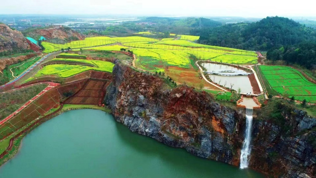 我校中國地質(zhì)大學(武漢)獲產(chǎn)學研合作創(chuàng)新成果優(yōu)秀獎-地大熱能 我校中國地質(zhì)大學(武漢)獲產(chǎn)學研合作創(chuàng)新成果優(yōu)秀獎-地大熱能